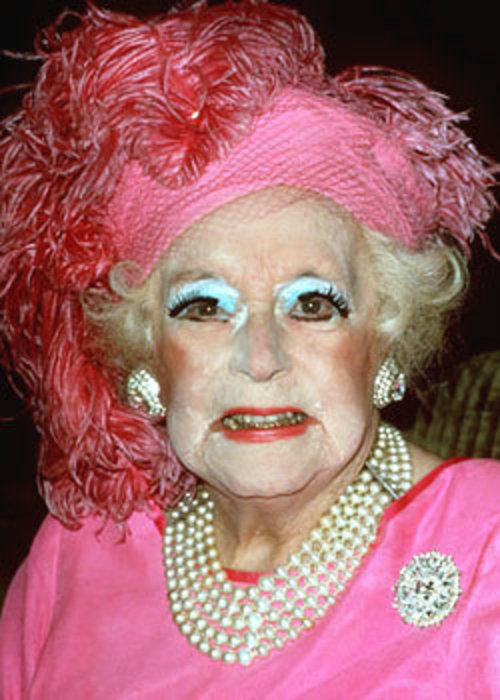 Medium_barbara_cartland1