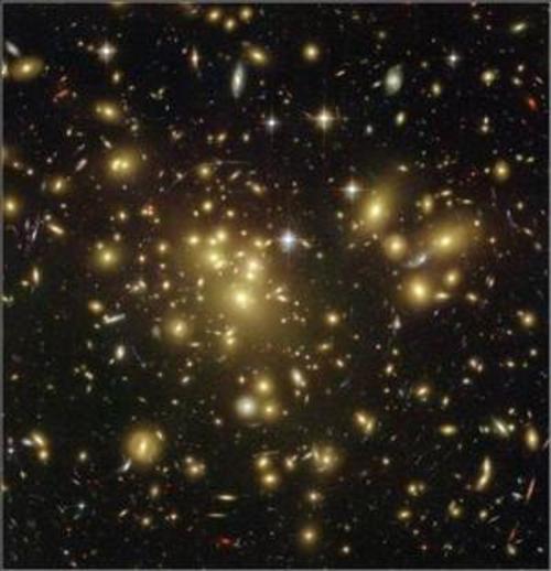 Medium_479px-abell.lensing.arp.750pix