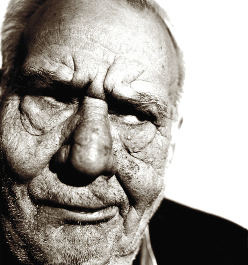 Medium_an-old-mans-teeth