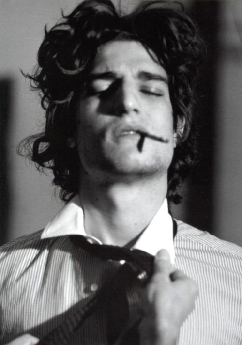 Medium_600full-louis-garrel